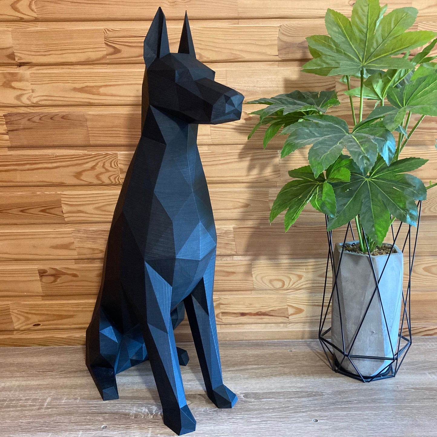 Statue Doberman - Décoration Géométrique
